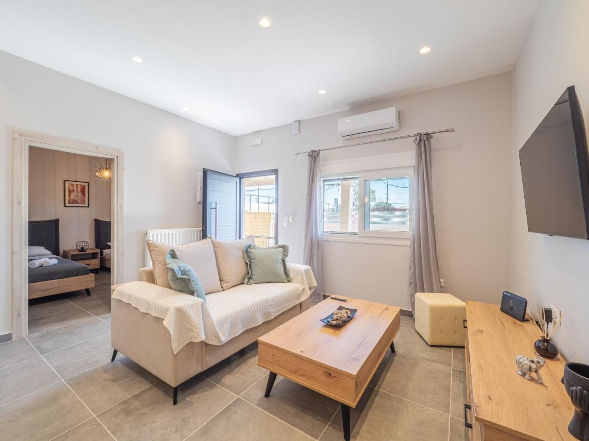 M&K - Maria'S Stylish Apartment Near Alykes Beach Corfu  Bagian luar foto