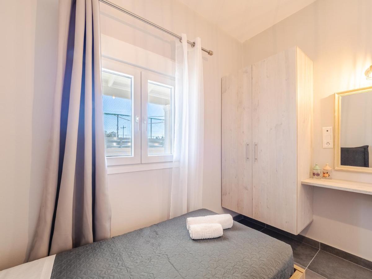 M&K - Maria'S Stylish Apartment Near Alykes Beach Corfu  Bagian luar foto
