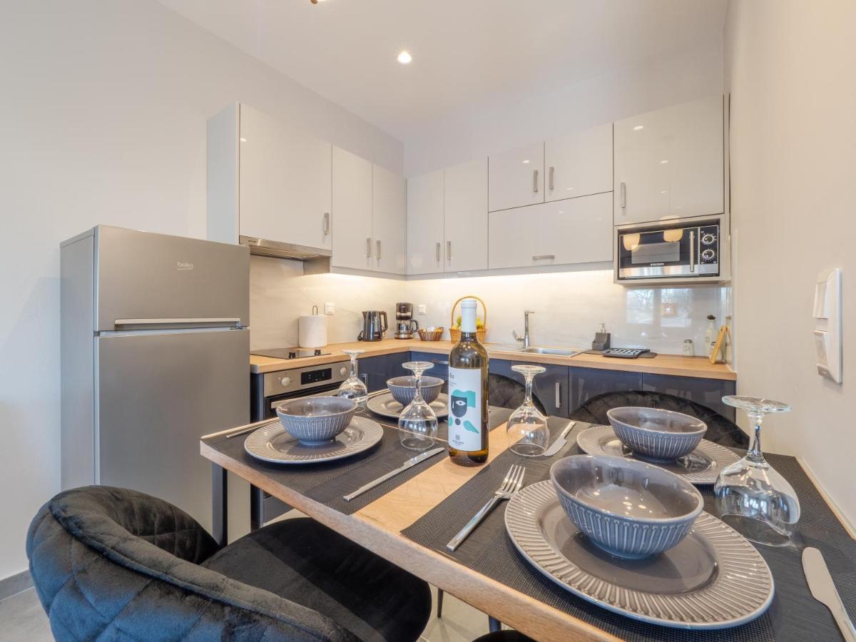 M&K - Maria'S Stylish Apartment Near Alykes Beach Corfu  Bagian luar foto